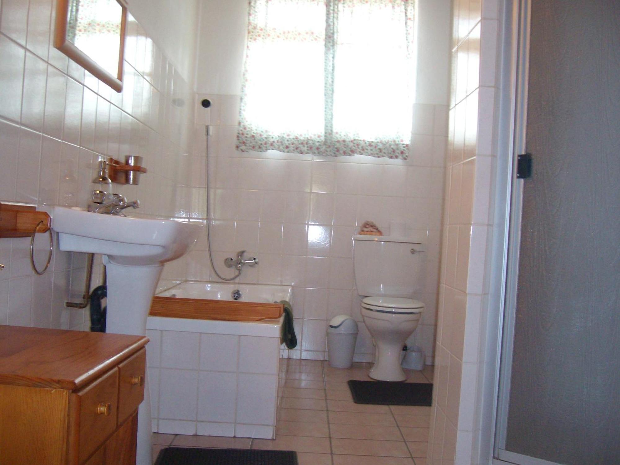 Kyalami Oaktree Lodge Guest House מראה חיצוני תמונה